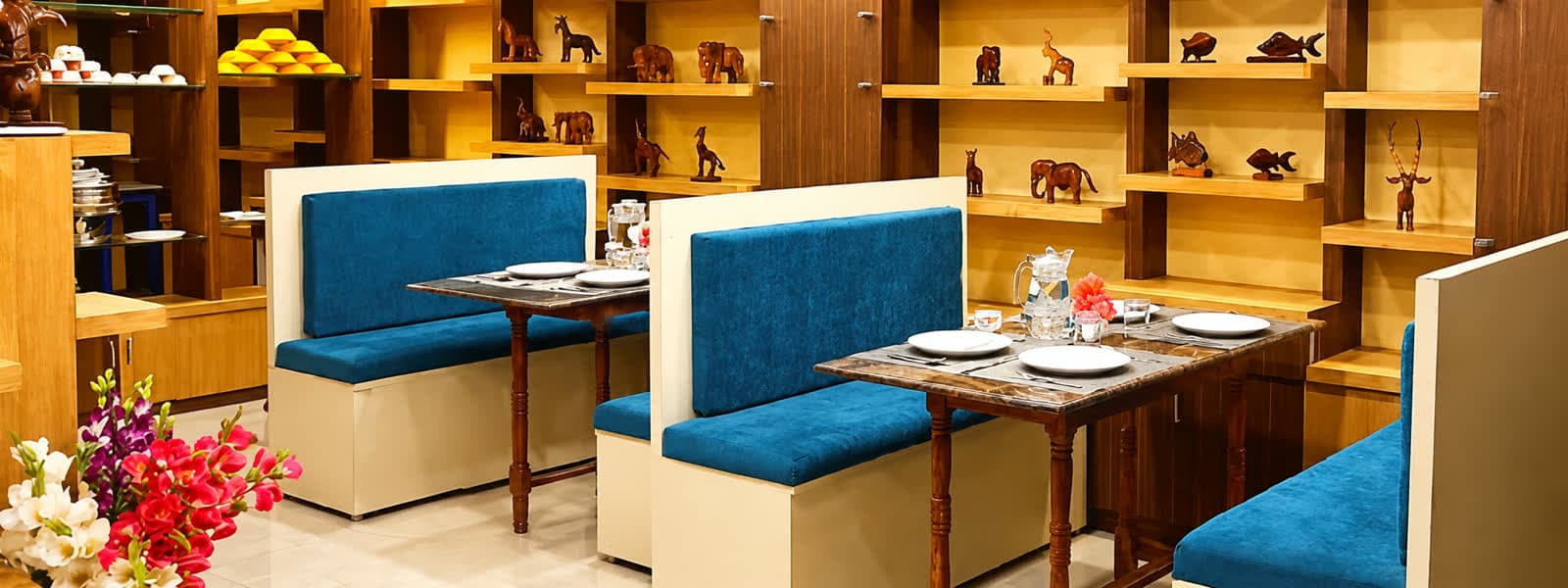 Multi-Cuisine Dining
